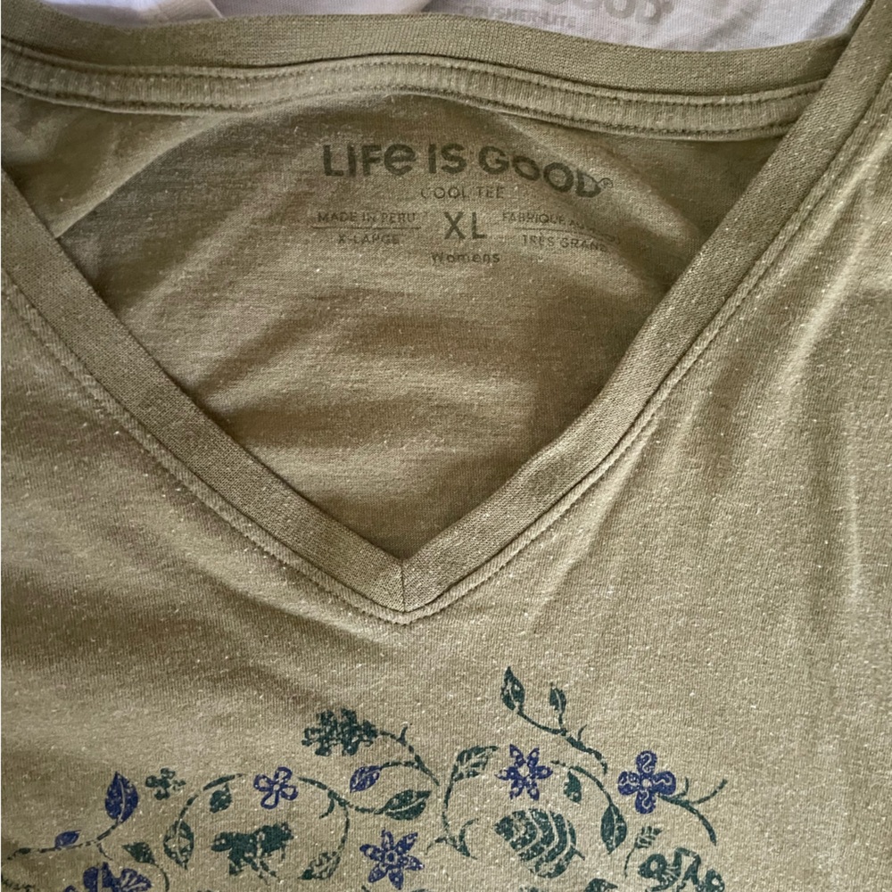 T shirt.